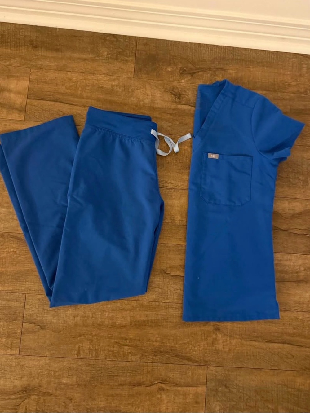 Figs royal blue scrub set